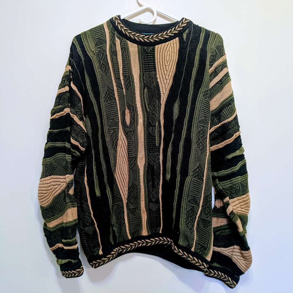 Tundra Canada Sweater